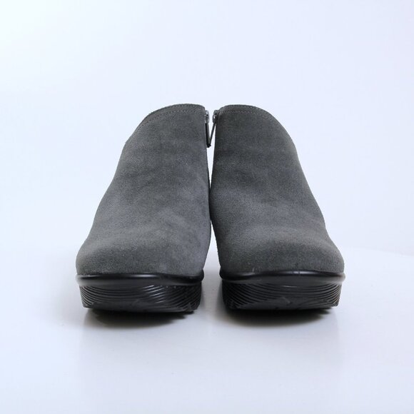 EUC Skechers Parallel Ditto Suede Ankle Booties - Picture 4 of 11